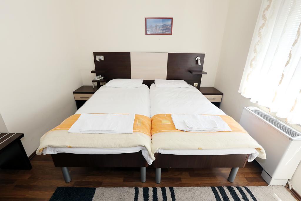 Hotel Globtour Inn Međugorje Exteriör bild